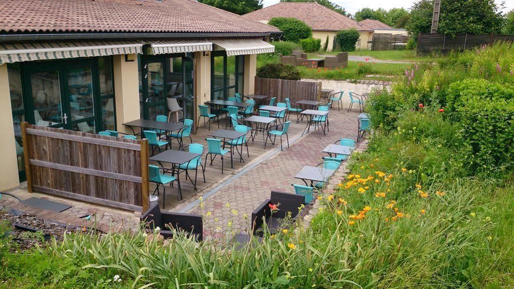 Logis Hotel- Restaurant La Haie Des Vignes Seminaires Et Evenementiel Allain Bagian luar foto